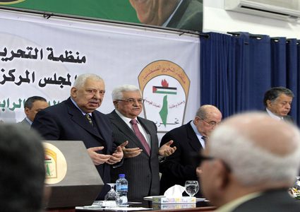 قرارات "المركزي" هل برمجت الرد الفلسطيني على قرار ترامب؟