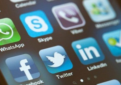 قريباً قصص انستغرام على واتس اب