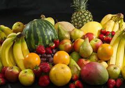 هل سكر الفاكهة ضار أم مفيد للصحة؟