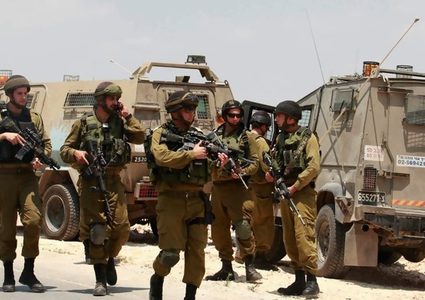 الاحتلال يدرس فرض الحكم العسكري على أحياء خارج الجدار في القدس