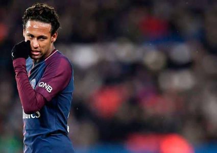 هتافات من جماهير باريس سان جرمان ضد نيمار