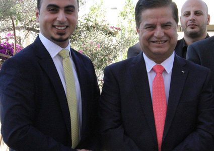 اتحاد المستشفيات العربية يمنح وزير الصحة جائزة الشخصية العربية الصحية 2018