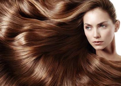 أخطاء تمنع نمو شعرك وزيادة طوله