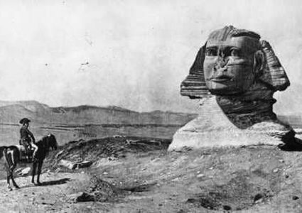 لوحة تاريخية تبرئ نابليون من تحطيم أنف ابو الهول