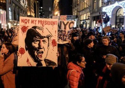 احتجاجات ضد ترامب في ولايات امريكية