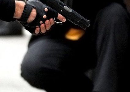 سطو مسلح على محل لبيع المجوهرات