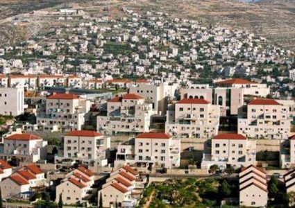 حكومة الاحتلال تقدم مشروعاً لتطبيق القانون على مستوطنات الضفة غداً