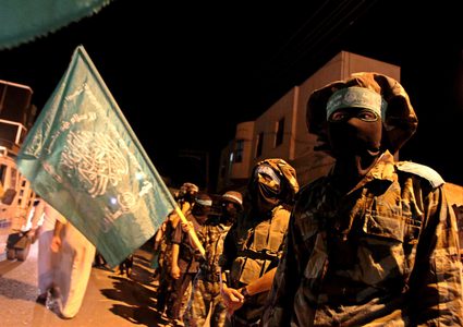 الإعلام العبري: حماس تطور صناعة الطائرات المسيرة