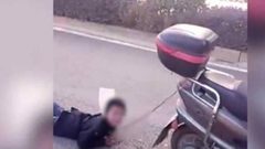 "فيديو مروع" صينية تعاقب طفلها لأنه غير مطيع بطريقة لا تخطر ببال أحد!