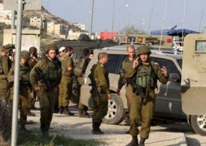 الاحتلال يفتش منازل ومحلات تجارية في سيلة الظهر ويستجوب مواطنين