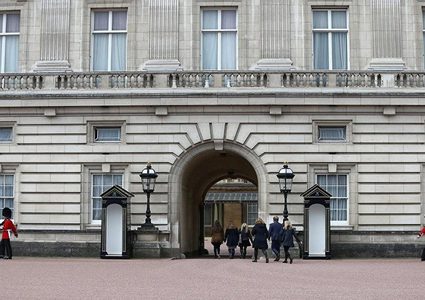 القصر الملكي البريطاني يعلن وظيفة شاغرة بهذه الميزات