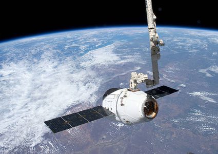 دول عربية تتسابق لغزو الفضاء