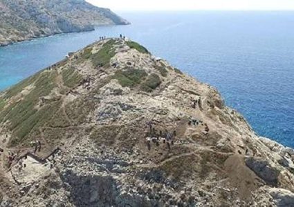 اكتشافات مذهلة في هرم يوناني قديم!