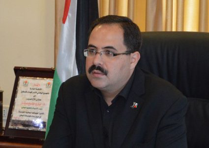 التربية تفتح باب الترشح لجائزتي الرئيس محمود عباس وجائزة الإنجاز والتميز