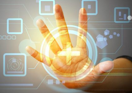 جلد الكتروني يسمح للمستخدم بالتحكم بالواقع الافتراضي