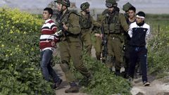 الاحتلال يعتقل فتيين وشاباً من بيت لحم