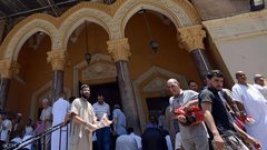 الجزائر.. الأذان باللغة العربية فقط