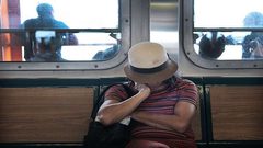 كلمة يقولها أغلب المتحدثين أثناء نومهم