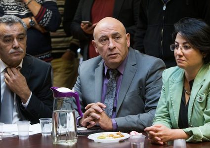 الشرطة الاسرائيلية توجه لائحة اتهام لأعضاء الكنيسيت العرب