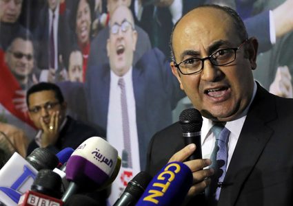 خالد علي ينسحب من سباق الترشح لانتخابات الرئاسة المصرية