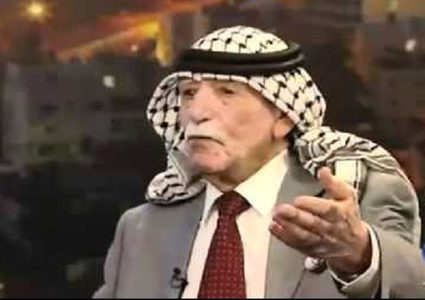 منح جائزة "بهجت أبو غربية لثقافة المقاومة" للمناضل الأردني ضافي الجمعاني