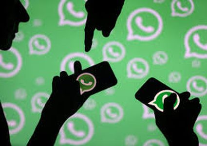 واتس آب يحذر من الرسائل المخادعة