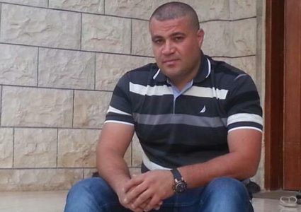 مقتل شاب في جريمة إطلاق نار في الداخل