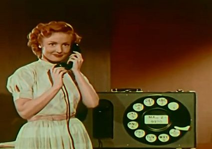 لقطات تكشف إحدى أولى مكالمات الفيديو في العالم