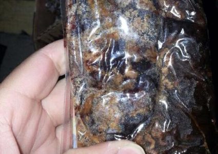 إتلاف طن ونصف تمور غير صالحة للاستهلاك