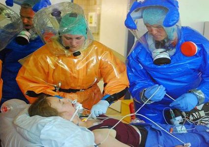 التجارب على الفيروسات تهدد البشرية