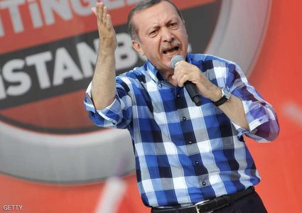 أكراد سوريا يتوعدون أردوغان بـ "رد مناسب" إذا نفذ تهديده