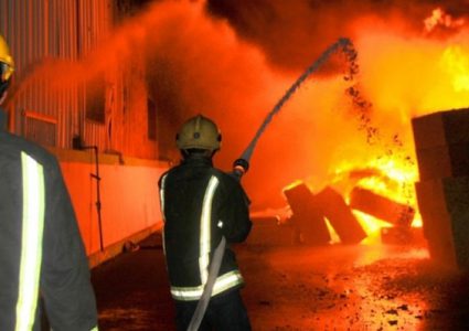 وفاة رضيعة جراء حريق اندلع بغرفتها بمدينة غزة