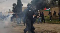 مسيرة كفر قدوم تندد بسياسية الاهمال الطبي في سجون الاحتلال