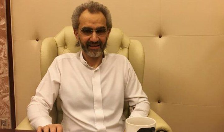 مسؤول سعودي يكشف ملابسات الإفراج عن الأمير الوليد بن طلال