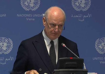 دي مستورا يشارك في "الحوار السوري" في سوتشي