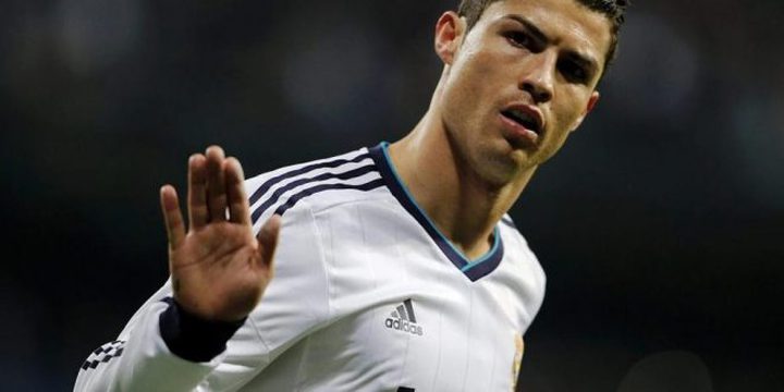 "البوابة الزرقاء" طريق كريستيانو للعودة إلى البريميرليج