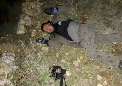 الاحتلال يعتقل شابا بزي عسكري تسلل الى مستوطنة "ايتمار"