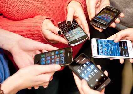 حيل تبعدك عن هاتفك الذكي (فيديو)