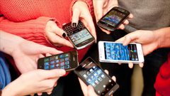 حيل تبعدك عن هاتفك الذكي (فيديو)