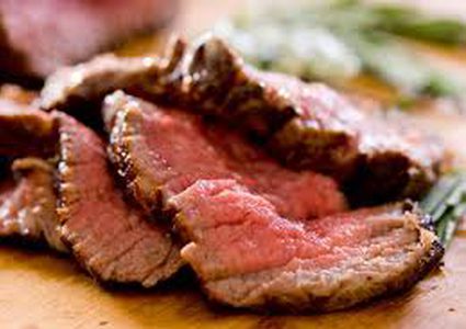 ما العلاقة بين اللحوم الحمراء وسرطان القولون