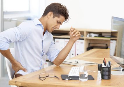 الجلوس معظم اليوم قد يتسبب في وفاتك مبكراً