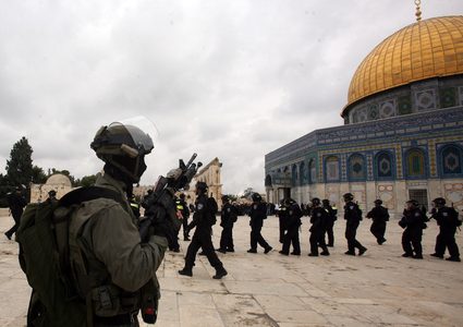 ادعيس: القدس تعاني الهجر والتهجير