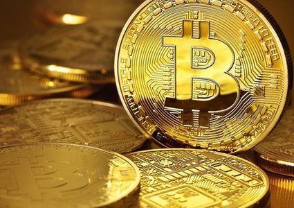 أول صفقة انتقال في عالم كرة القدم بعملة "بتكوين"