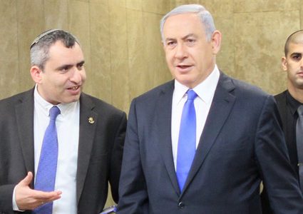 وزير إسرائيلي يهدد "سوف نوقف لبنان كما فعلنا مع سوريا"