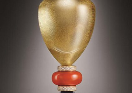 بيع أغلى زجاجة عطر في العالم