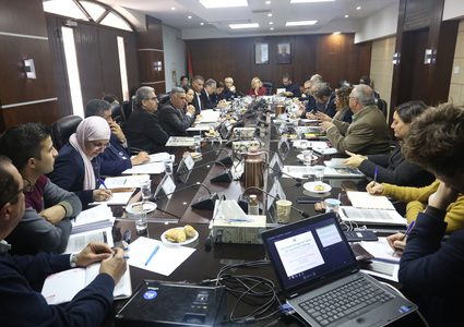 اجتماع لمتابعة تنفيذ الاستراتيجية الوطنية لإدارة النفايات الصلبة