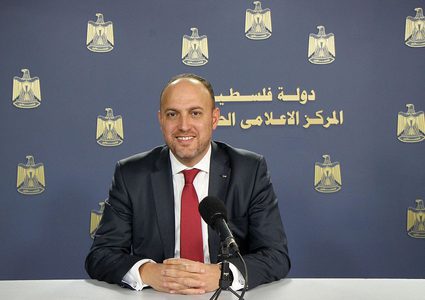 زملط: سنواجه بحزم محاولات المساس بحقوق اللاجئين غير القابلة للتصرف