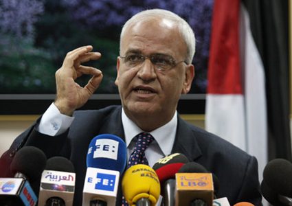 عريقات يدعو الاتحاد الأوروبي إلى مراجعة علاقاته مع "إسرائيل"