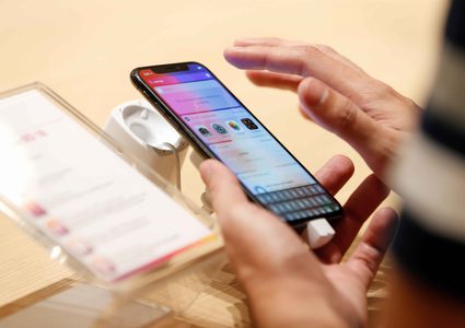 آبل تقرر تقليص إنتاج "آيفون إكس"