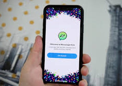 خبراء الصحة يحثون "فيسبوك" على حذف تطبيق للأطفال